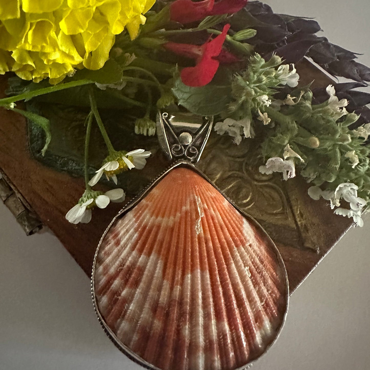 The Venus Priestess pendant