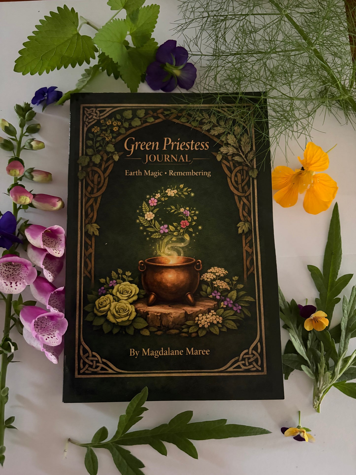 The Green Priestess Journey - A journal of Earth Realm Magic