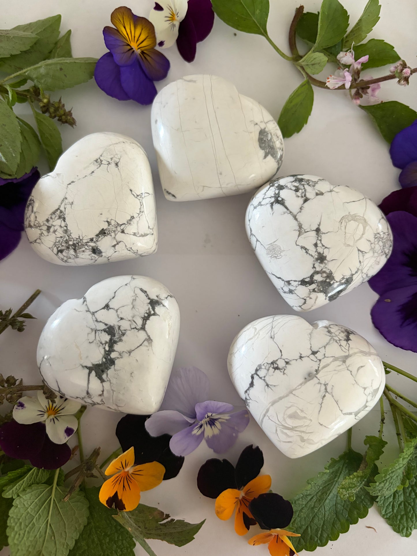 Howlite hearts