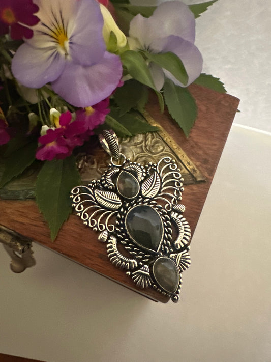 Maya’s Veil Pendant