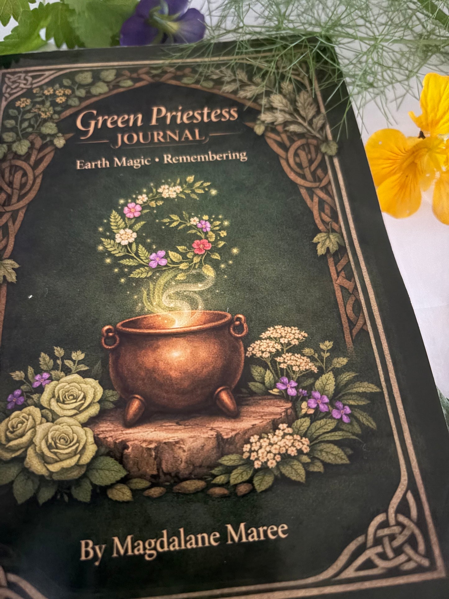 The Green Priestess Journey - A journal of Earth Realm Magic