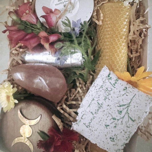 Rose Crystal Flame Herbal Magic Gift Box